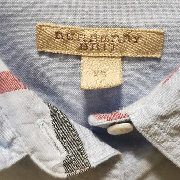 Burberry shirt - Picture 2 of 5